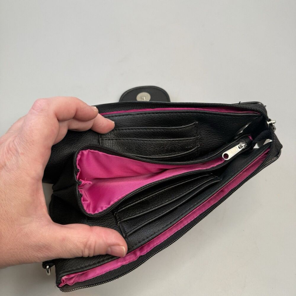 Nicole Miller Black Crossbody Wristlet Bag 3 Zip Sections Adjustable Strap EUC - Picture 5 of 15